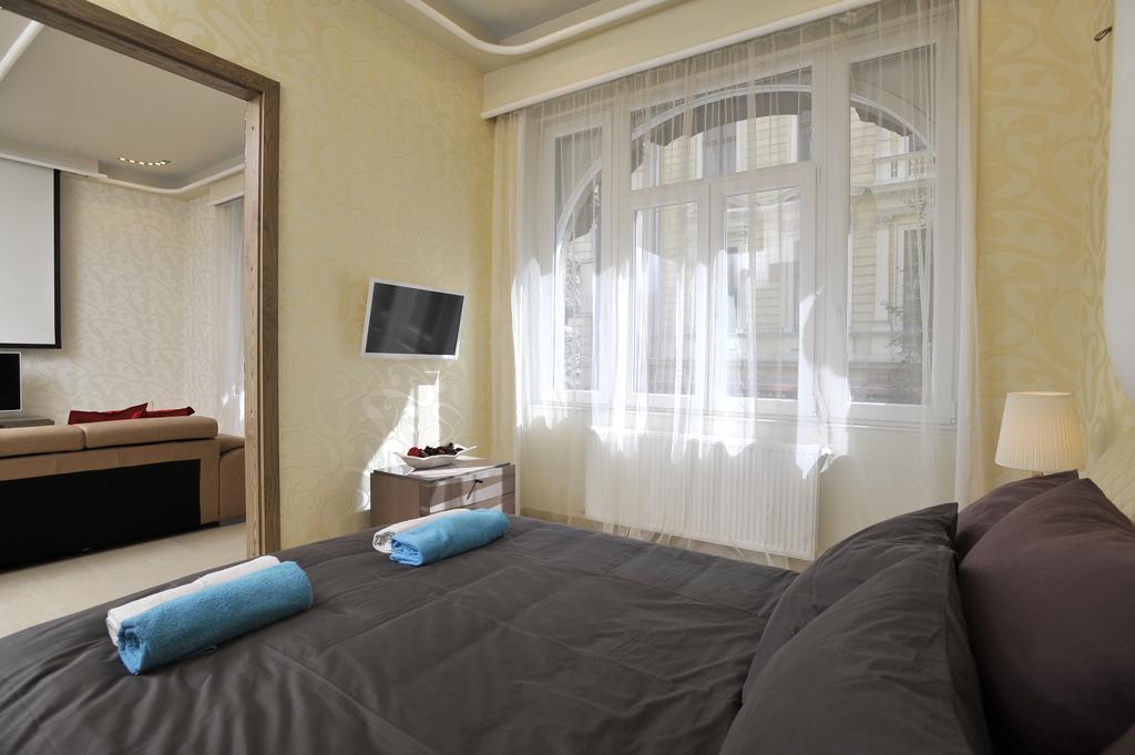 Basilica Grand Luxury In The Historic Center Lägenhet Budapest Rum bild